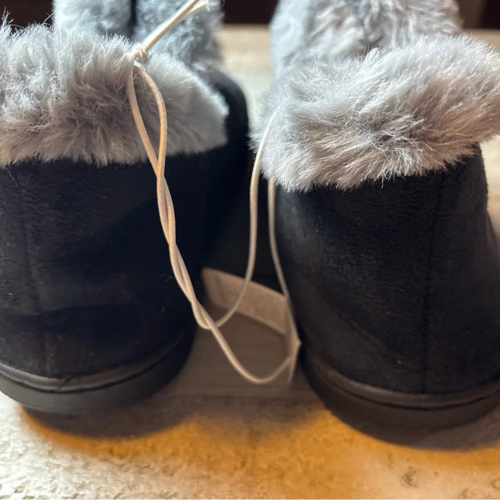 Old Navy Womens Black Faux Fur Lined Cozy  Bootie Slippers Size 8 - Picture 10 of 15